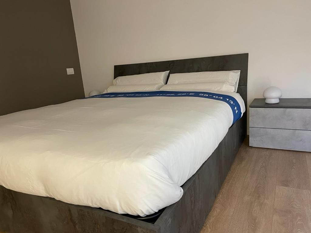 Loftmi Apartamento Milão Exterior foto